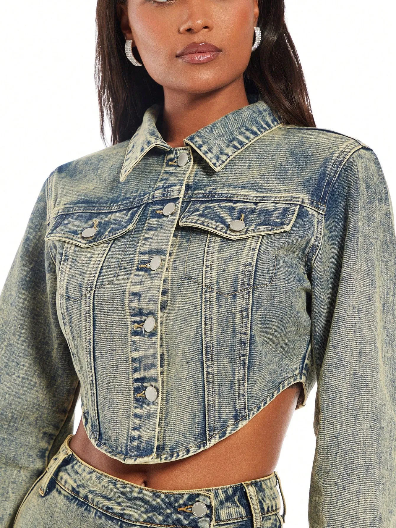 Flap Pocket Curved Hem Crop Denim Jacket