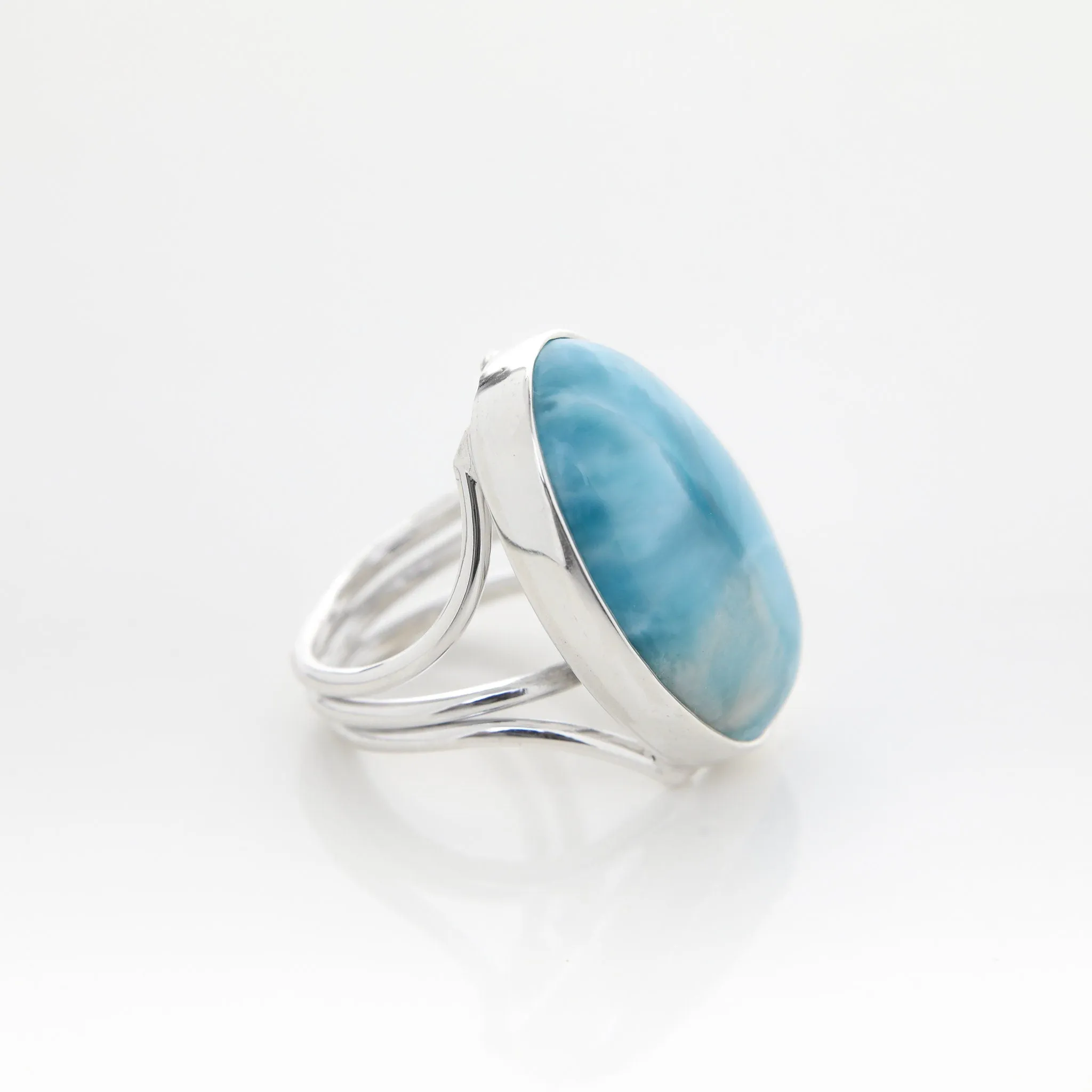 Larimar Oval Ring Leandra