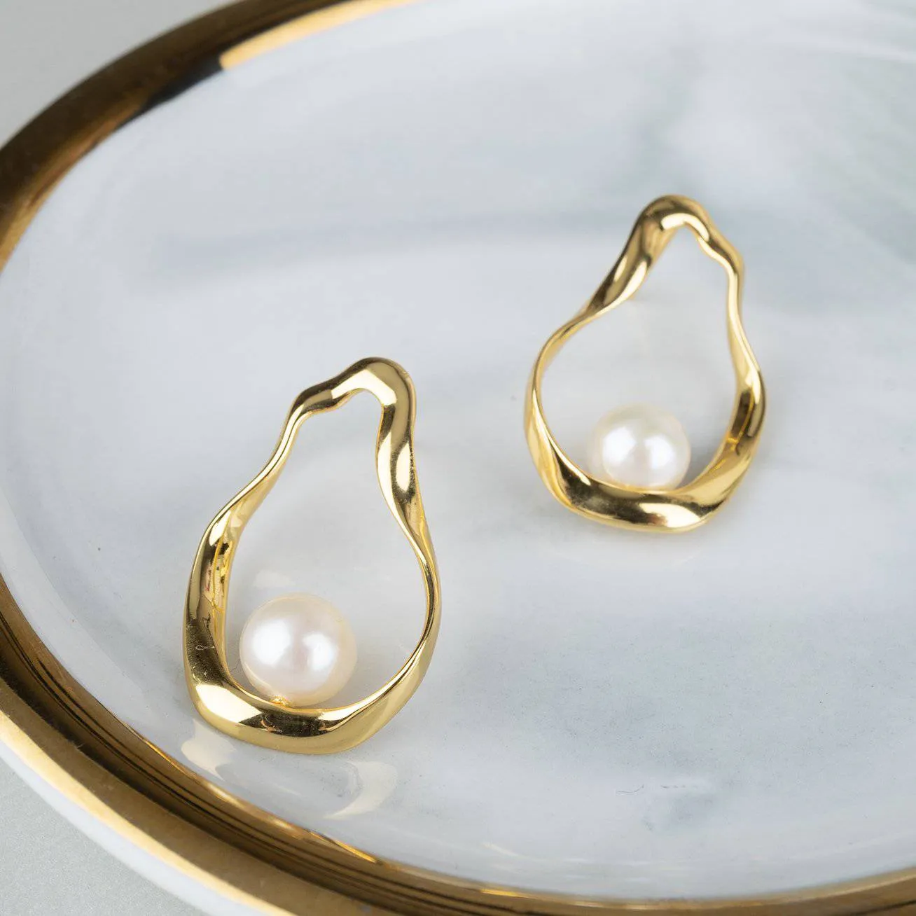 New Yorker Freshwater Pearl Earrings WE00145