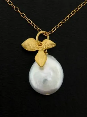 Orchid & Coin Pearl Necklace