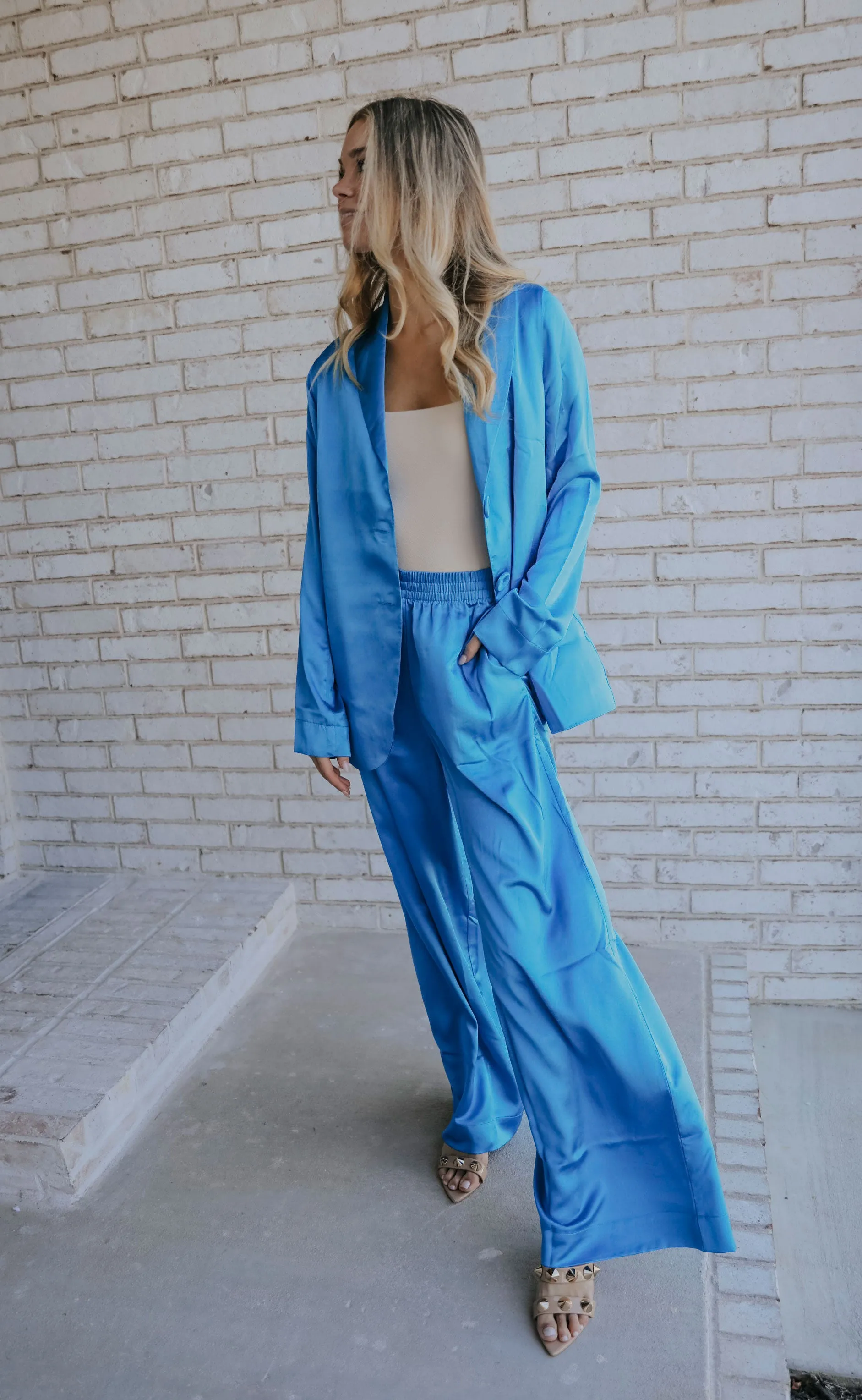 show me your mumu: irwin pants - blue luxe satin