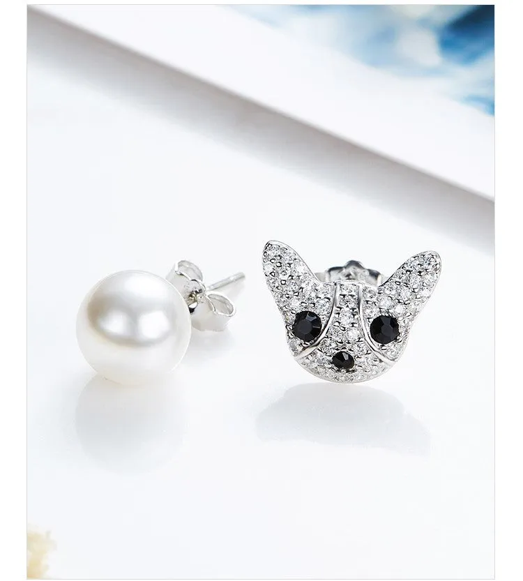 Sterling silver stylish shiny cat with a pearl earring