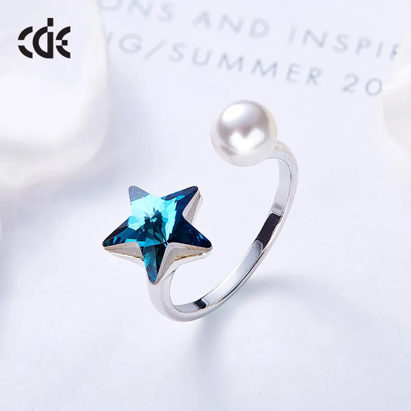 The cute sapphire star with a pearl ring